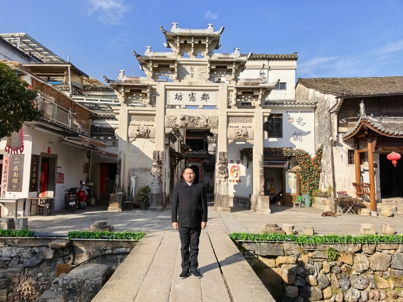 投促中国创始人吴永豪一行赴安徽省宣城市绩溪县龙川镇龙川村龙川景区瞻仰学习