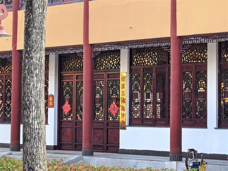 投促中国创始人吴永豪一行赴安徽省宣城市绩溪县龙川镇龙川村龙川景区水口灵山庵瞻仰学习