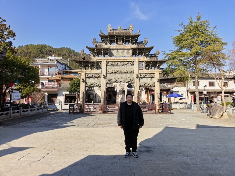 投促中国创始人吴永豪一行赴安徽省宣城市绩溪县龙川镇龙川村龙川景区瞻仰学习