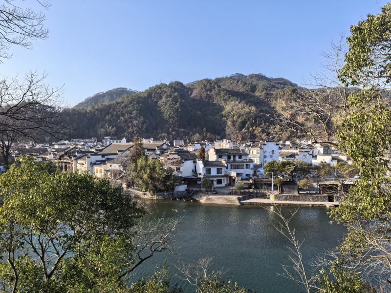 投促中国创始人吴永豪一行赴安徽省宣城市绩溪县龙川镇龙川村龙川景区水口灵山庵瞻仰学习