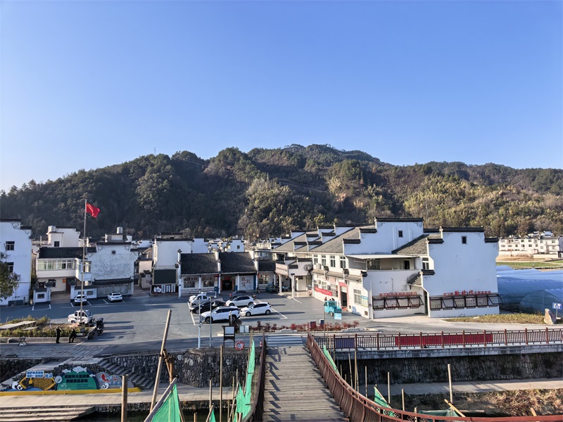 投促中国创始人吴永豪一行赴安徽省宣城市绩溪县龙川镇龙川村龙川景区水口灵山庵瞻仰学习