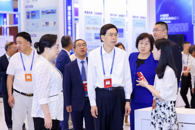 投促中国创始人吴永豪受邀出席第十四届中国国际服务外包交易博览会--国际服务外包暨数字服务发展论坛