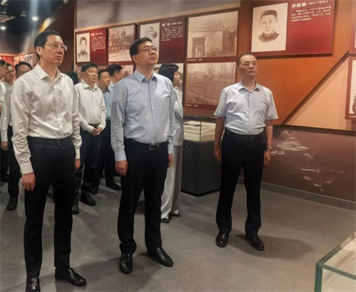 金山区党政代表团赴六安市学习考察